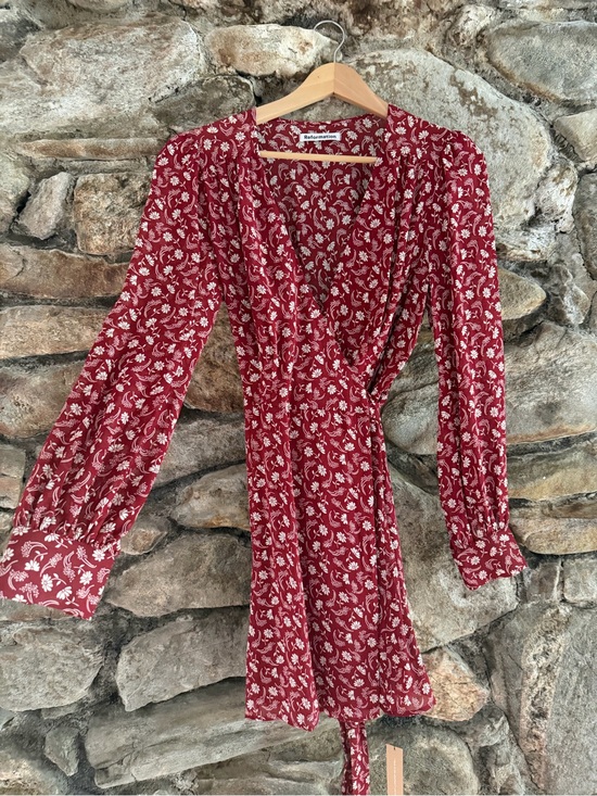 Reformation Dresses & Skirts - Reformation Red Floral Long Sleeve Wrap Dress